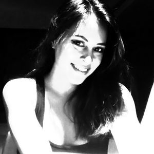 Meet your Posher, Cristina